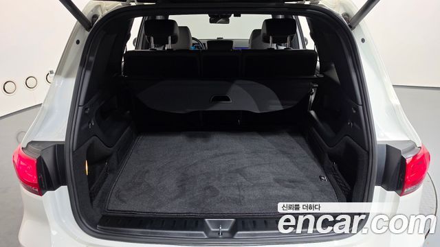 Mercedes-Benz EQB 2023 — photo 23