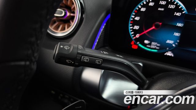 Mercedes-Benz EQB 2023 — photo 26