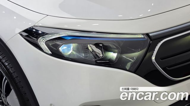 Mercedes-Benz EQB 2023 — photo 8