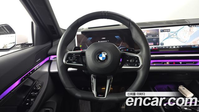 BMW 5-Series 2026 — photo 12