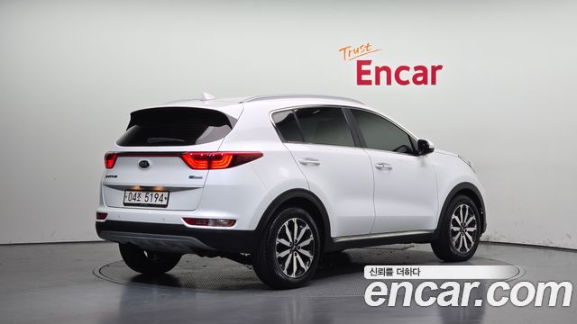 Kia Sportage 2018 — photo 2
