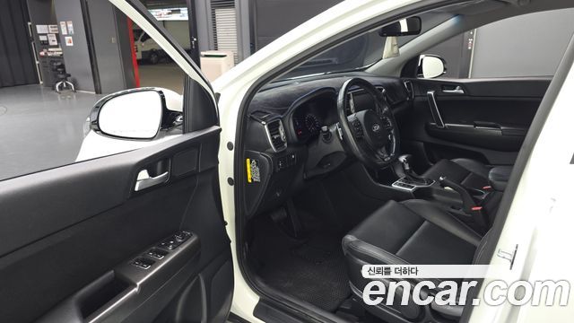 Kia Sportage 2018 — photo 10