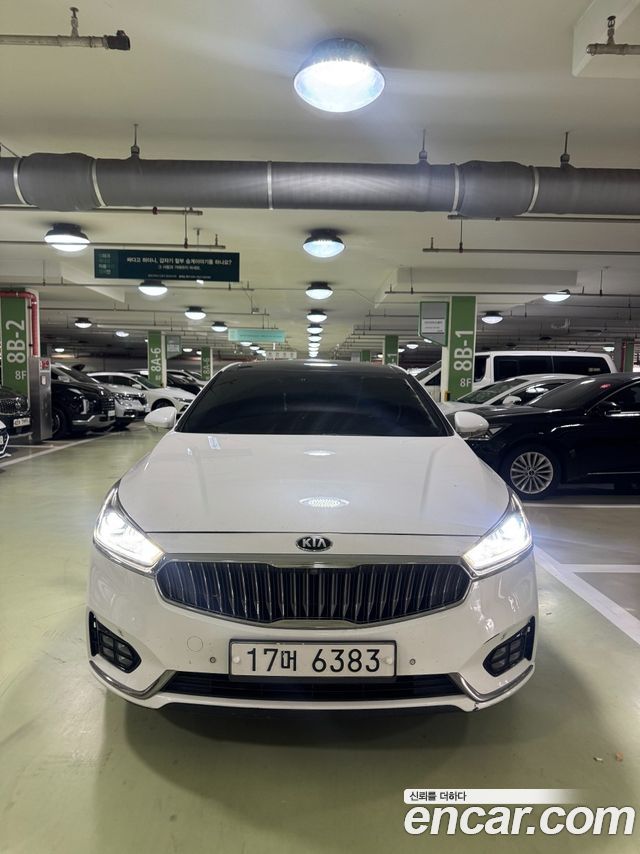 Kia K7 2017 — photo 1