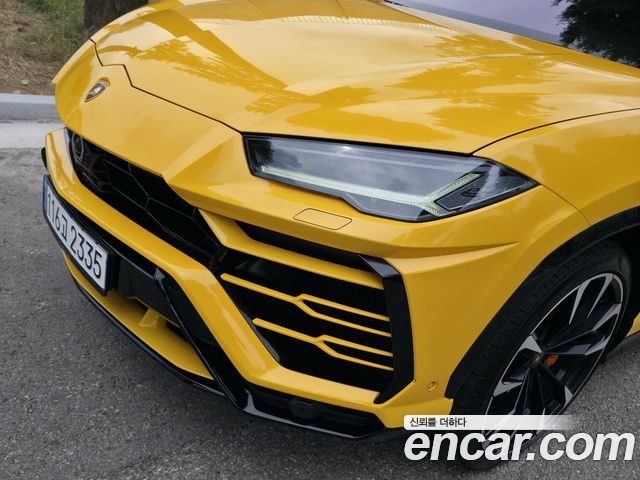 Lamborghini Urus 2020 — photo 7