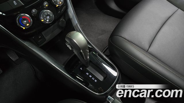 Chevrolet Korea Trax 2018 — photo 12