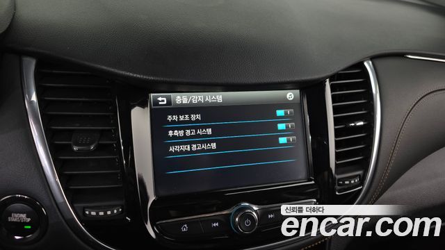 Chevrolet Korea Trax 2018 — photo 20