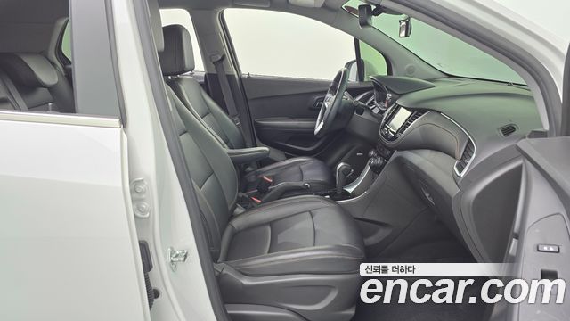 Chevrolet Korea Trax 2018 — photo 16