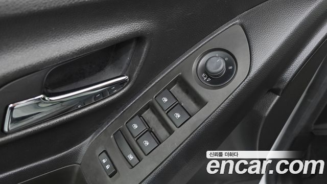Chevrolet Korea Trax 2018 — photo 29