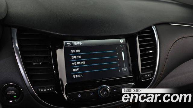 Chevrolet Korea Trax 2018 — photo 32