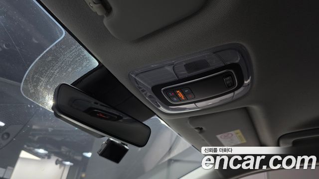 Hyundai AVANTE 2021 — photo 17