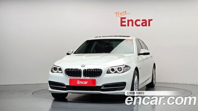 BMW 5-Series 2015 — photo 3