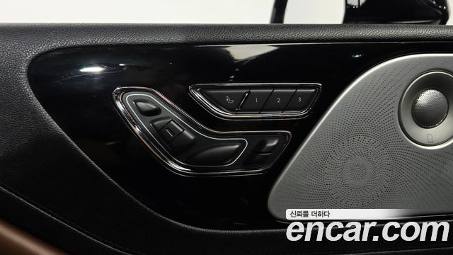 Lincoln Aviator 2022 — photo 27