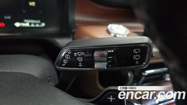 Lincoln Aviator 2022 — photo 35