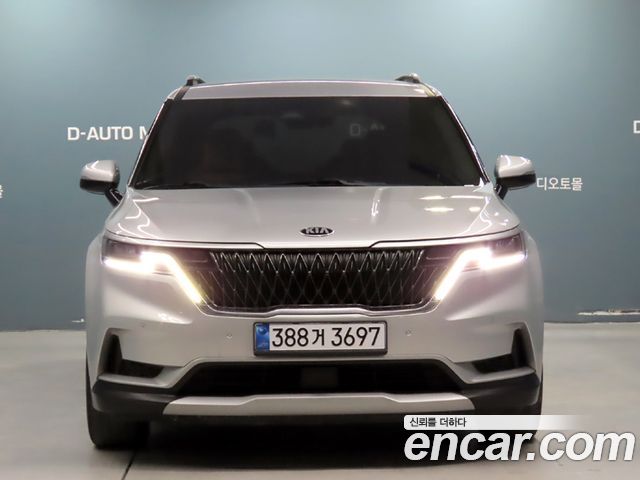 Kia Canival 2021 — photo 2