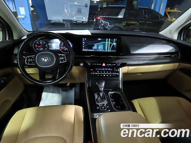 Kia Canival 2021 — photo 5