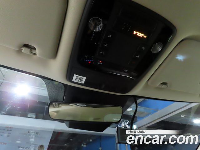 Kia Canival 2021 — photo 15
