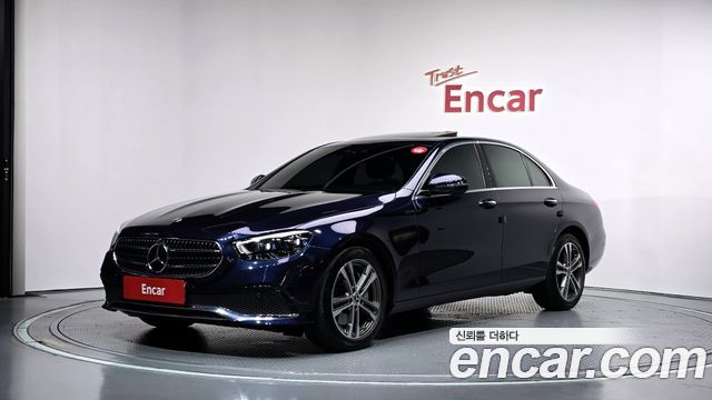 Mercedes-Benz E-Class 2021 — photo 1