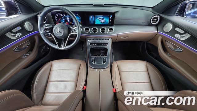 Mercedes-Benz E-Class 2021 — photo 10