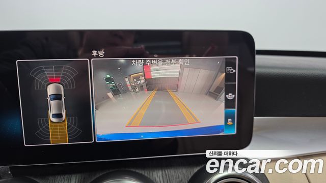 Mercedes-Benz C-Class 2019 — photo 21