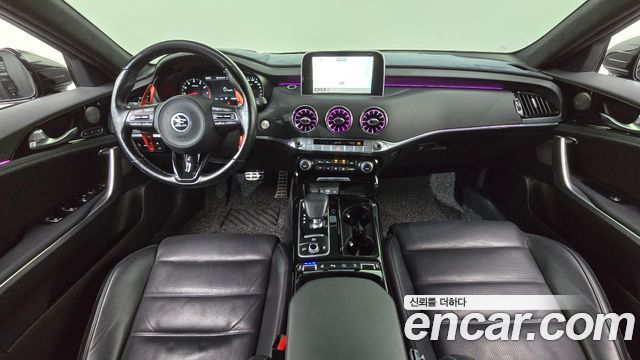 Kia Stinger 2018 — photo 10