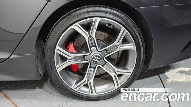Kia Stinger 2018 — photo 7