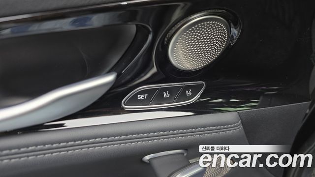 Kia Stinger 2018 — photo 31
