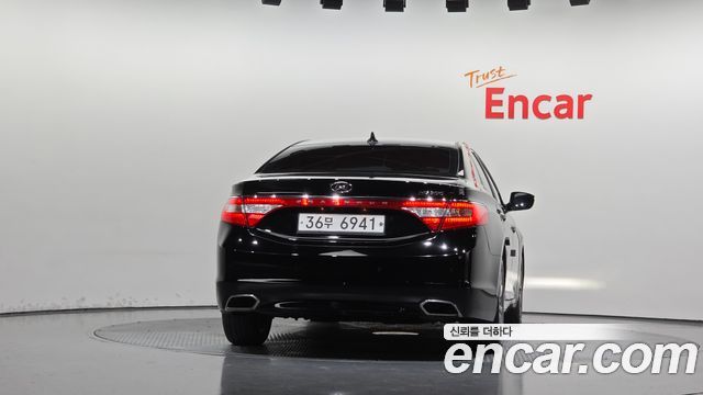 Hyundai Grandeur 2015 — photo 4