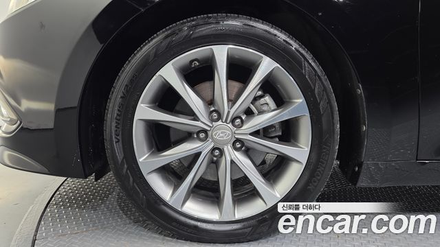 Hyundai Grandeur 2015 — photo 5