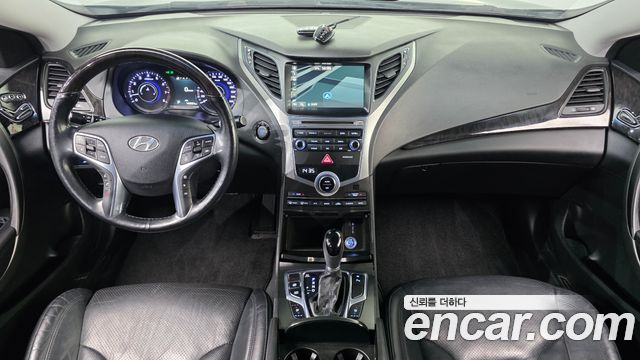 Hyundai Grandeur 2015 — photo 10