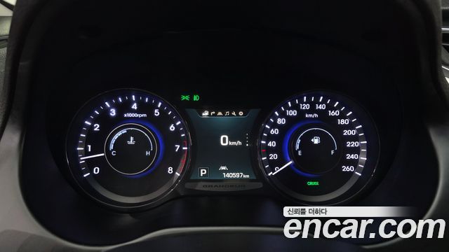 Hyundai Grandeur 2015 — photo 11