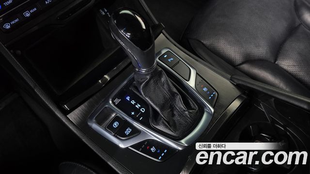 Hyundai Grandeur 2015 — photo 12