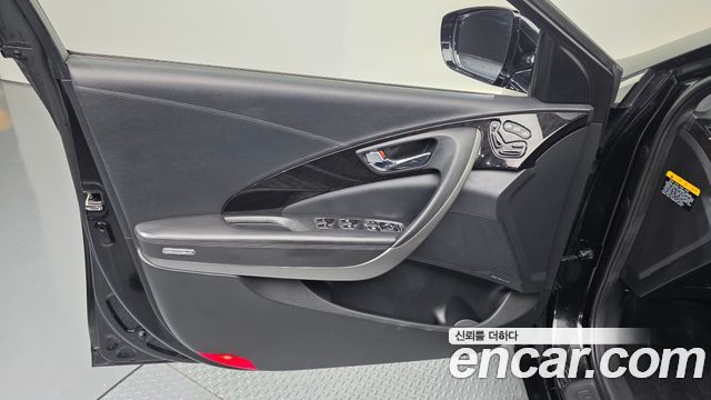 Hyundai Grandeur 2015 — photo 14