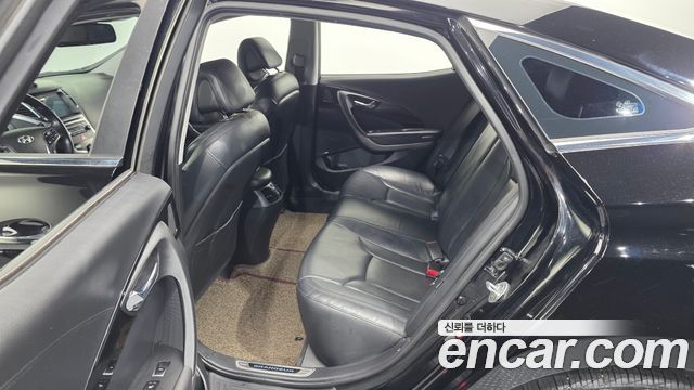 Hyundai Grandeur 2015 — photo 16