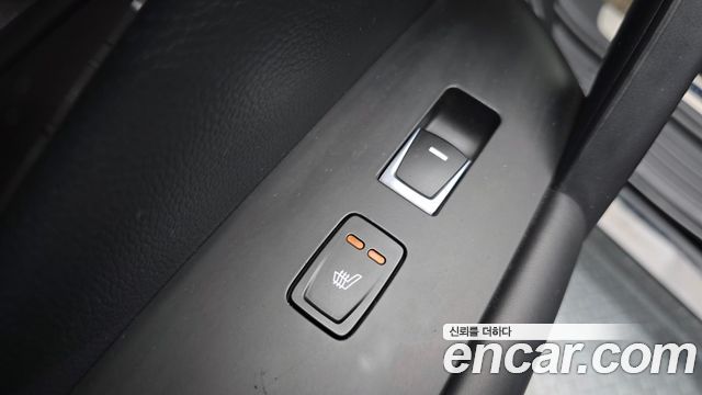 Hyundai Grandeur 2015 — photo 28