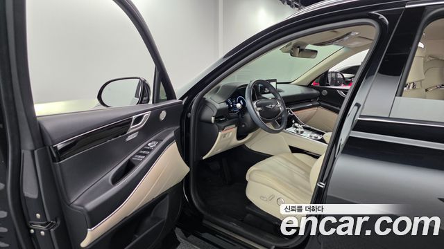 Genesis GV80 2023 — photo 13