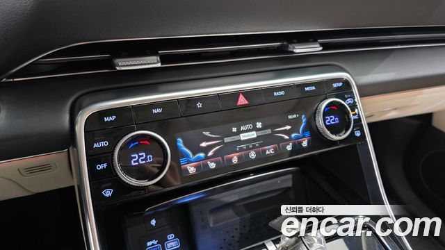 Genesis GV80 2023 — photo 26