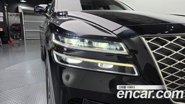 Genesis GV80 2023 — photo 8