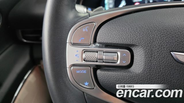 Genesis GV80 2023 — photo 29