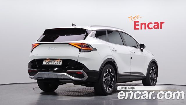Kia Sportage 2022 — photo 2