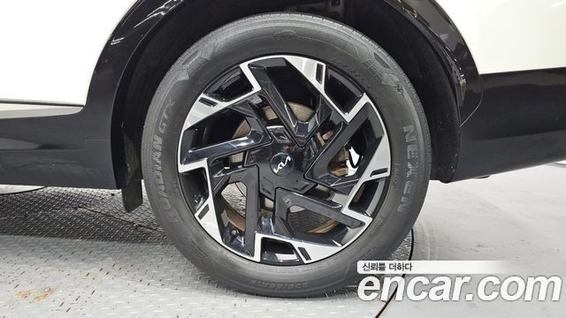 Kia Sportage 2022 — photo 7