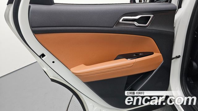 Kia Sportage 2022 — photo 15