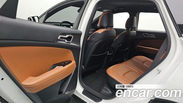 Kia Sportage 2022 — photo 16