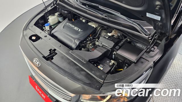 Kia Canival 2017 — photo 6