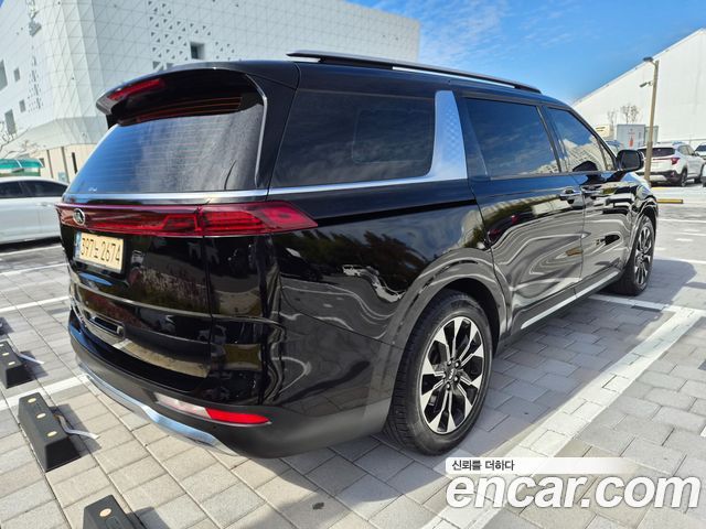 Kia Canival 2021 — photo 5