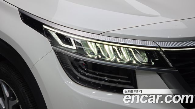 Kia Seltos 2020 — photo 8