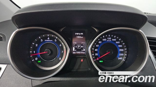 Hyundai AVANTE 2014 — photo 8