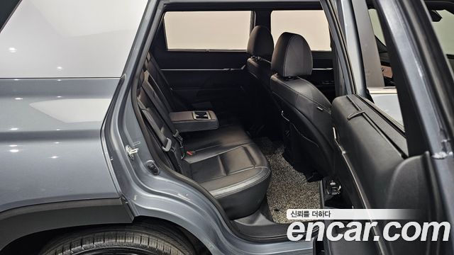 KG Mobility Torres 2023 — photo 12