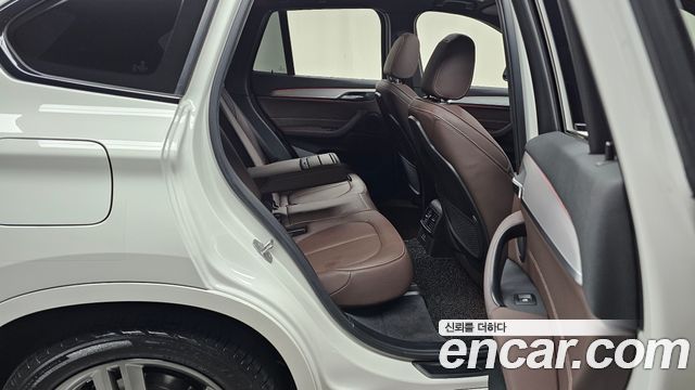 BMW X1 2022 — photo 17