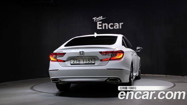 Honda Accord 2019 — photo 4