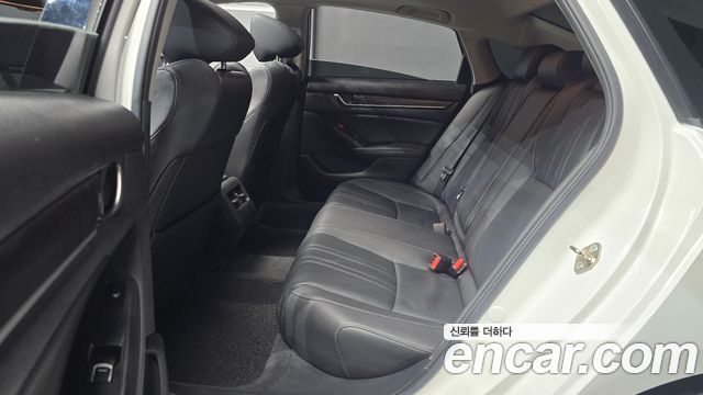 Honda Accord 2019 — photo 18